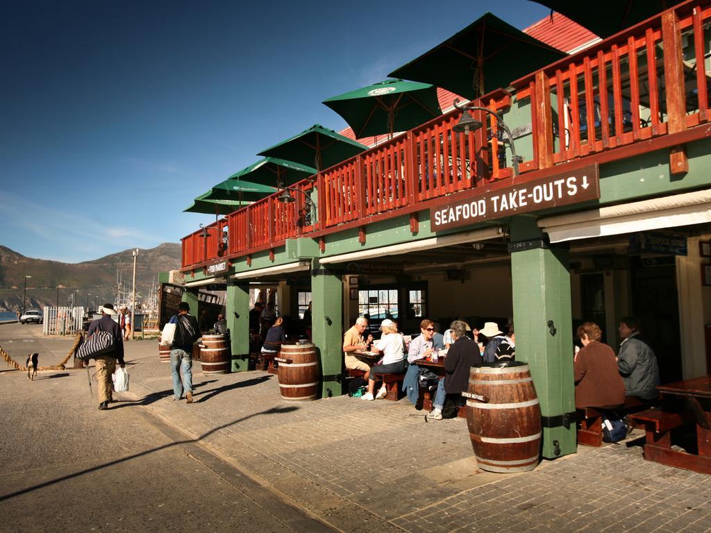 Art Gallery Guest House - Thandekayo Hout Bay Exterior foto